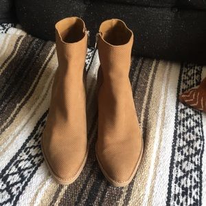 Dolce Vita Asha Boot